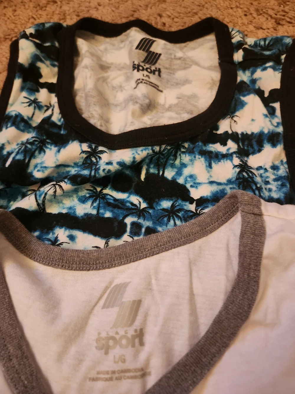 The Childrens Place Boys Large Tank Tops Lot Of 3